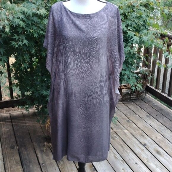 Halston Heritage Caftan Shape Dress - Picture 8 of 15